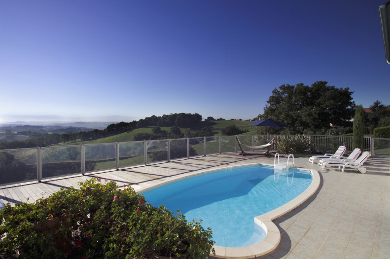 Barrière piscine Desjoyaux